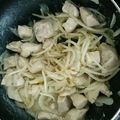 クックUL8OCM☆'s cooksnap of when they made 余った唐揚げ粉で♪簡単味付けの野菜炒め.