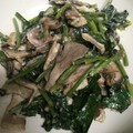 snow012's cooksnap of when they made ほうれん草と舞茸のチーズ炒め.