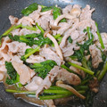 みんみん⭐︎'s cooksnap of when they made 豚こまとほうれん草のパパッと炒め.