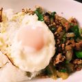 asakorai's cooksnap of when they made 豚肉ガパオライス★簡単★適当でOK.
