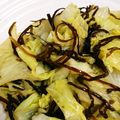 桔梗の芽's cooksnap of when they made あと一品に♪キャベツのごま昆布和え♪.