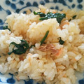 好き嫌い大王's cooksnap of when they made 簡単♡鮭フレークとほうれん草の炒飯.