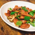 そらつづり's cooksnap of when they made ウインナーとピーマン、しめじの味噌炒め.