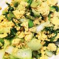 クックE662AA☆'s cooksnap of when they made 簡単♪【小松菜と玉子のオイソースがけ】.