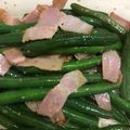 itm☆'s cooksnap of when they made いんげんとベーコンの炒め物.