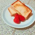 yesmama's cooksnap of when they made おひとりさまのココオイルでパイハムサンド.