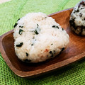 あーこ姐's cooksnap of when they made ＊わかめとかつお節のおにぎり＊.