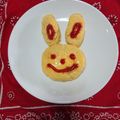 chikunchan's cooksnap of when they made レンジで！糀甘酒のふわふわうさぎオムレツ.