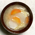クックI6NLMD☆'s cooksnap of when they made かぶと人参油揚げのみそ汁.