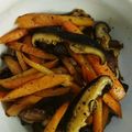 naki1227's cooksnap of when they made 人参しいたけの黒胡椒炒め.