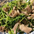 ＊ゆあま＊'s cooksnap of when they made ご飯がススム！豚コマと豆苗の中華炒め.