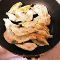 くっちゃん26265's cooksnap of when they made ヘルシー餃子！鶏ひき肉しそ（ニンニク無）.