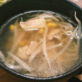 しろみけさん's cooksnap of when they made ほっこり簡単☆もやしとベーコンのスープ.