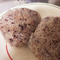 oyuking's cooksnap of when they made ゆかりと鮭フレークのおにぎり.