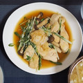 トモ’sキッチン's cooksnap of when they made 鶏むね肉と水菜のおろしぽん酢炒め.