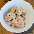こんふぃかふぇ's cooksnap of when they made 魚肉ソーセージ☆わさび酒粕あえ.