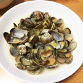 トミちー's cooksnap of when they made あさりのバター酒蒸し.