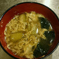 やすらー's cooksnap of when they made 茄子と卵のわかめスープ.