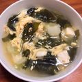モケ缶's cooksnap of when they made 新玉ねぎとわかめ・卵のスープ.