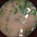 Mizuho1990's cooksnap of when they made なすと玉ねぎの味噌汁.