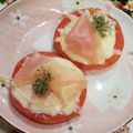 プラハの街並み's cooksnap of when they made トマトde３分☆オシャレひとくちピザ♪.
