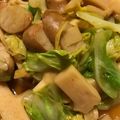 あやねんママ1222's cooksnap of when they made タケノコとキャベツのカレー炒め.