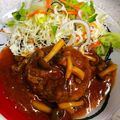 居眠り姫愛's cooksnap of when they made テレビで見たハンバーグ〜(ᵔᴥᵔ)!!.