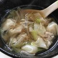 らん໒꒱'s cooksnap of when they made 【絶品】具だくさんワンタンスープ♪.