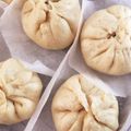かすみ草39's cooksnap of when they made 筑前煮リメイク☆お好み焼き粉で中華まん.