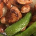 クックYEPDPQ☆'s cooksnap of when they made スナップエンドウとウインナーのバター炒め.