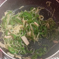 クックM67KM5☆'s cooksnap of when they made ピーマンと白滝の炒めもの.