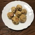 Beach0206's cooksnap of when they made 糖質制限おやつ☆おからフワフワボール.