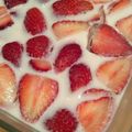 acchiＱＱ's cooksnap of when they made 苺と牛乳のゼリー.
