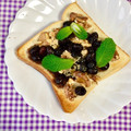 ふたごゆき's cooksnap of when they made 蒸し黒豆×胡桃の甘塩トースト.