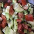 AguaMiel's cooksnap of when they made トマトとキュウリとアボカドのサラダ.