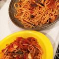 ☆みぃちゃ★'s cooksnap of when they made 簡単ランチ！　イカのトマトソースパスタ♪.