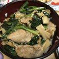samezame's cooksnap of when they made 小松菜とエリンギのとろ～り豚丼.