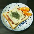 S☆Rまま's cooksnap of when they made イカの塩辛でおつまみトースト.
