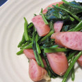 チョビ～☆'s cooksnap of when they made 簡単すぎ！ウィンナーとほうれん草炒め！.