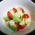 美貴姉's cooksnap of when they made アボカドとトマトとりんごのサラダ.