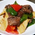 なち☆★'s cooksnap of when they made 定番筍料理⑦ カラフル青椒牛肉片.