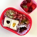 LuckyBerry's cooksnap of when they made ＃幼稚園年少さんのサンドイッチ弁当.