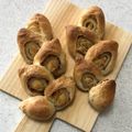 あんこるーい's cooksnap of when they made ごまパン生地で☆香ばしいハードちくわエピ.