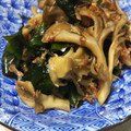 こむぎぱくぱく's cooksnap of when they made 生わかめと舞茸の胡麻おかか和え.