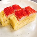 ぱんだ170071's cooksnap of when they made お弁当に♡カニカマ上のせ♡鮮か赤い卵焼き.