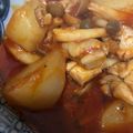 おやつや's cooksnap of when they made 鶏ももとカブとしめじのケチャップ煮込み.