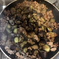 yuriko1022's cooksnap of when they made 茄子と挽き肉の甘辛炒め.