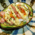 マヨぴっぴ's cooksnap of when they made 簡単で美味しい♪アボカドのマヨ焼き.