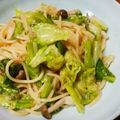 ladyamo's cooksnap of when they made 簡単！しめじときゃべつのアンチョビパスタ.