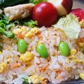ぴかりんぼん's cooksnap of when they made ランチに♪バタ~香る♪簡単鮭いりピラフ.